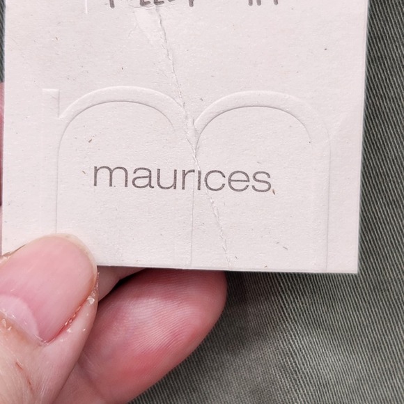 NWT Maurices Pale Olive Green Denim Slouchy Chino Rolled Cuff Pants Women's 3-4 - Picture 5 of 10